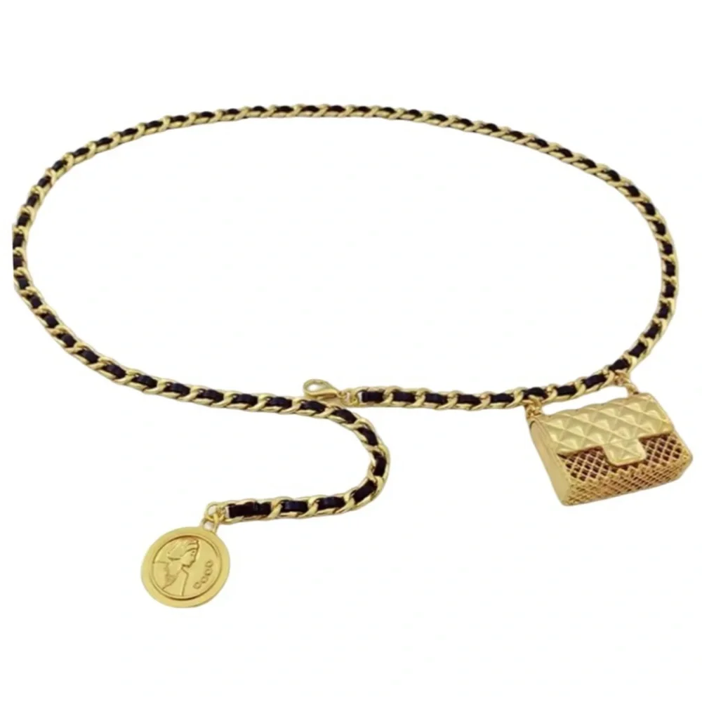 🌸LIKE NEW🌸 Anthropologie Gold Chain Charm Belt with Mini Purse, Size OS - Picture 3 of 11